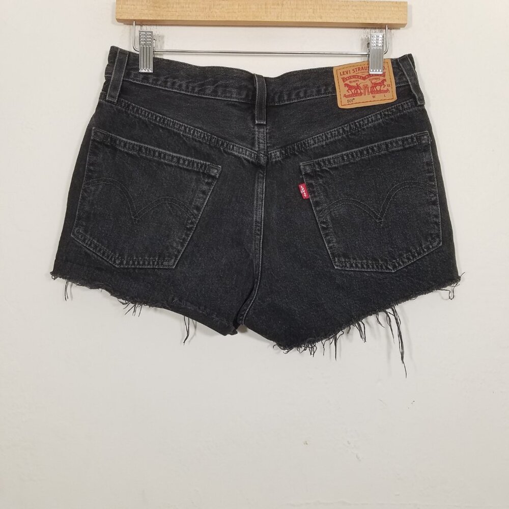 Levi's 501 Button Fly Distressed Jean Shorts Black Size 27 - Picture 4 of 7